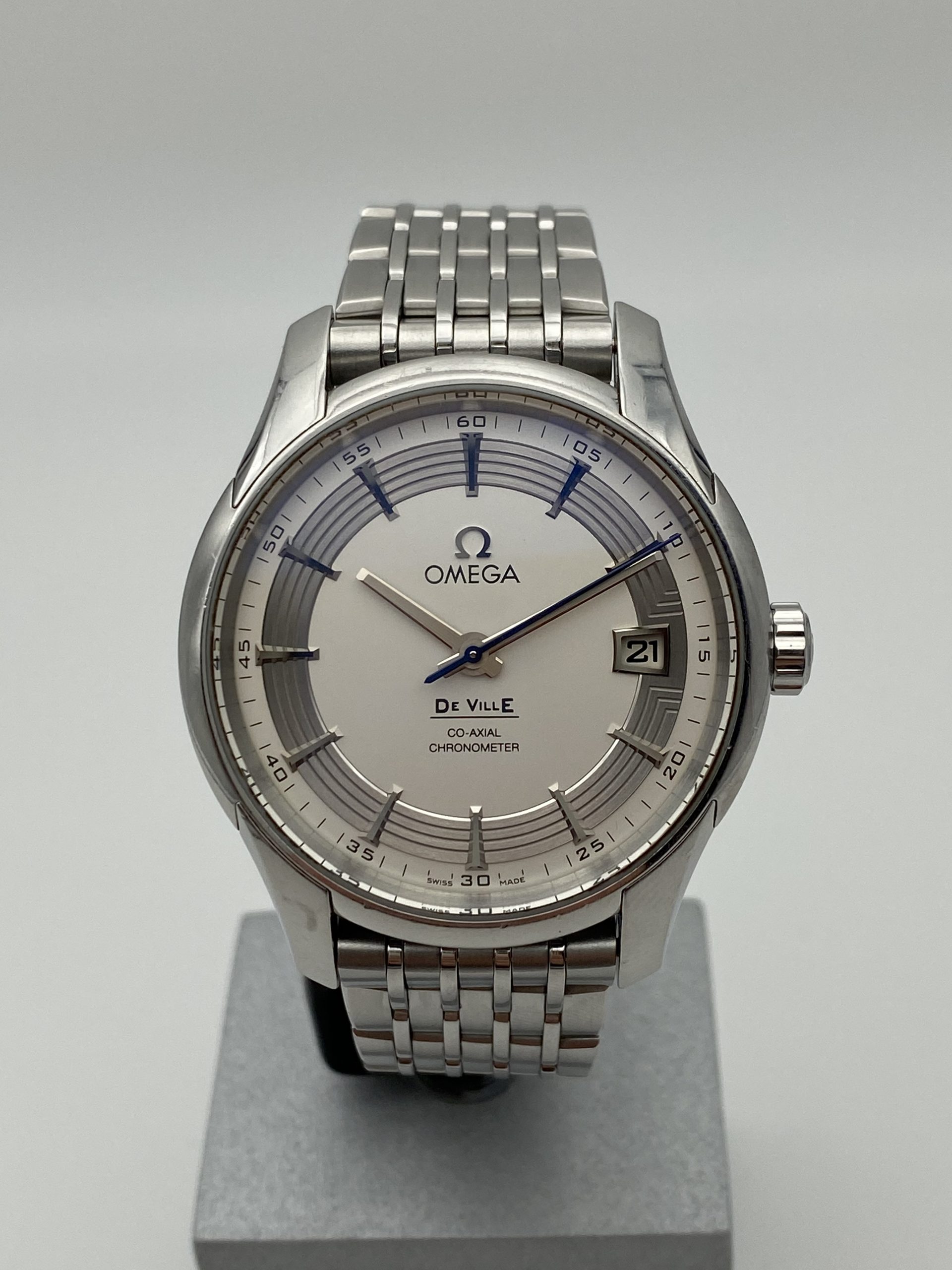 Omega De Ville Hour Vision - Tempo e Gioia