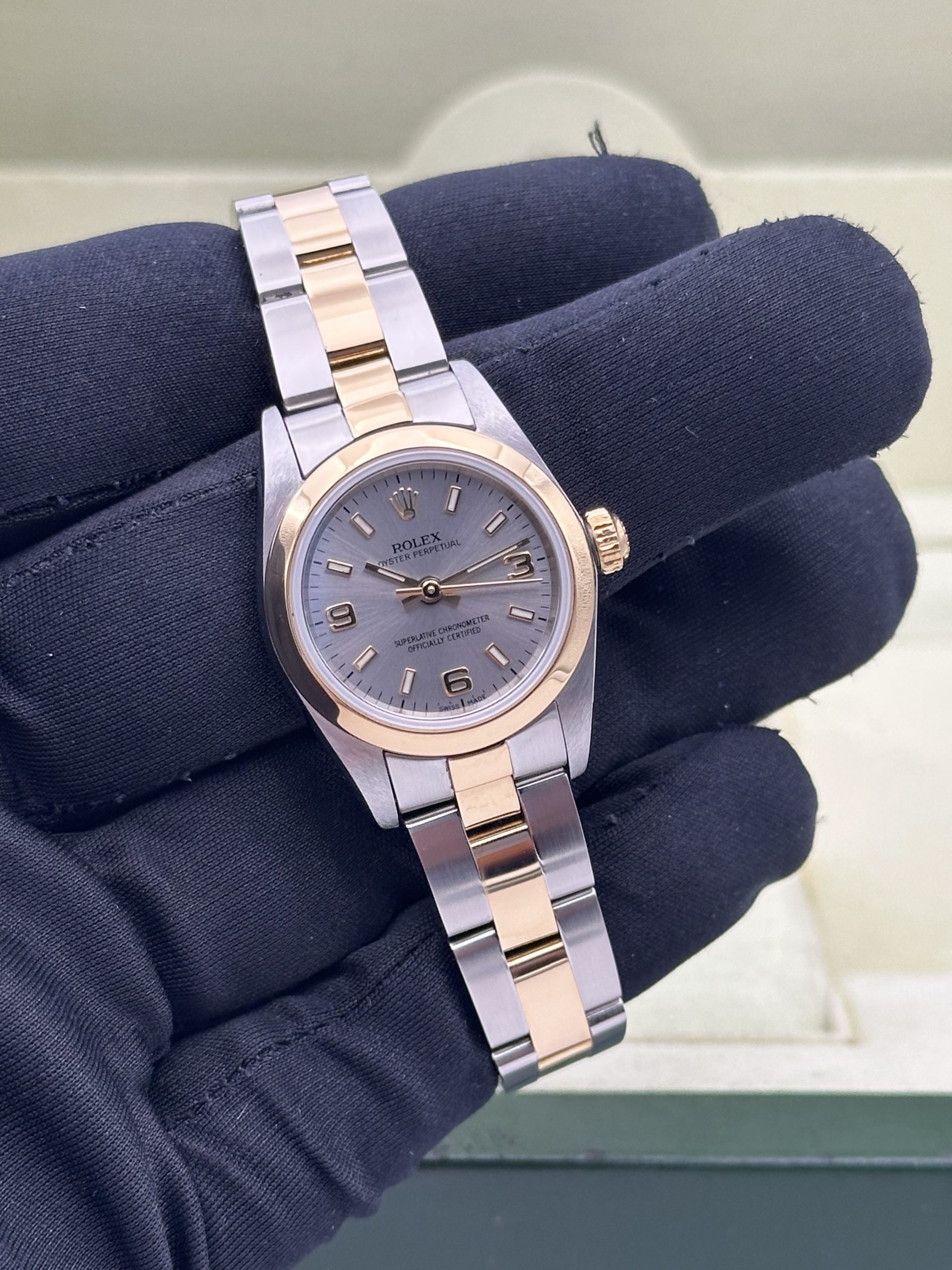 Rolex Oyster Perpetual Lady 76183 Perfect Condition Steel And Yellow Gold Grey Dial 2002 - immagine 10