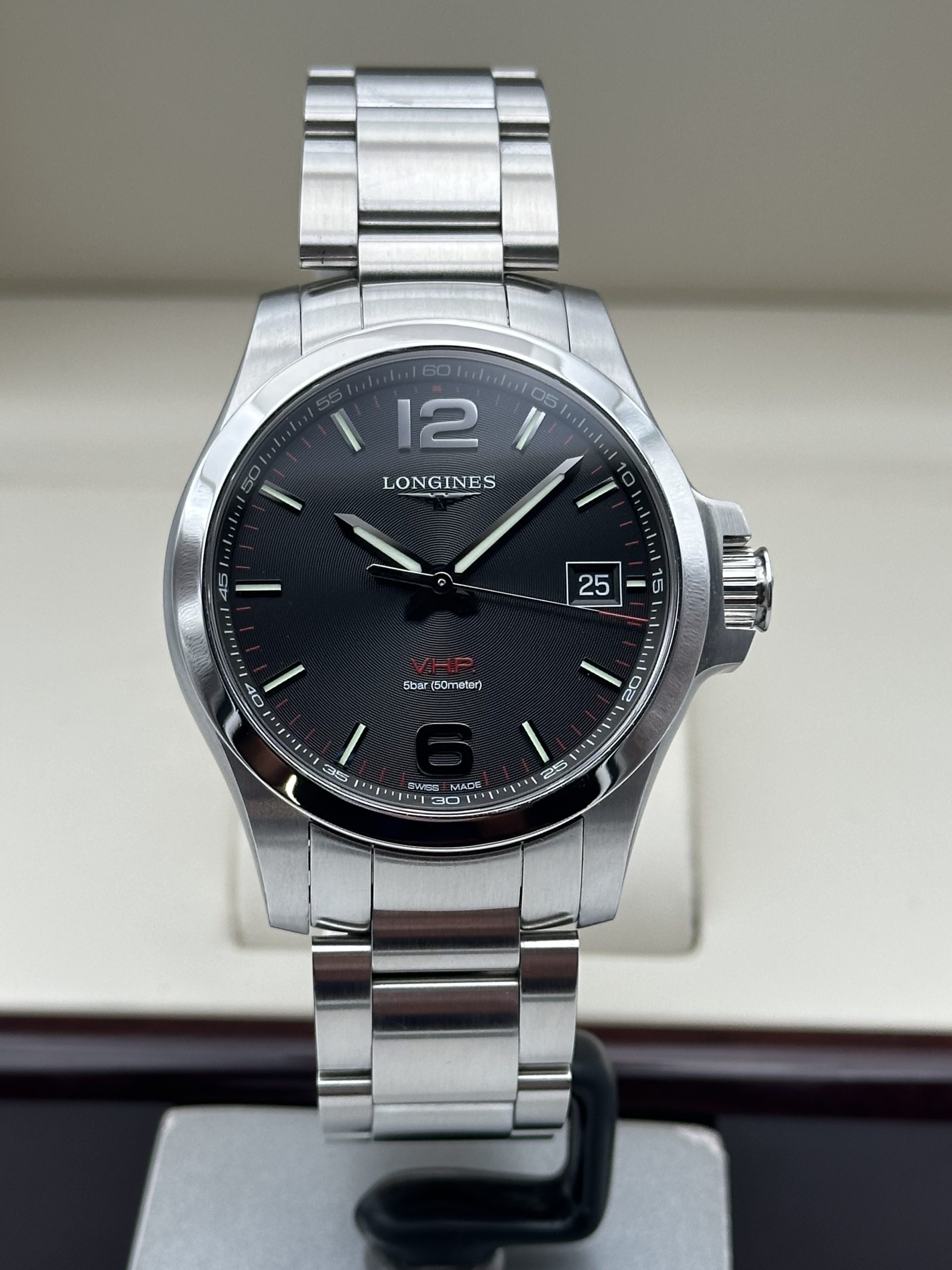 Longines Conquest V.h.p. L37164566 Full Set Perfect Condition 2019
