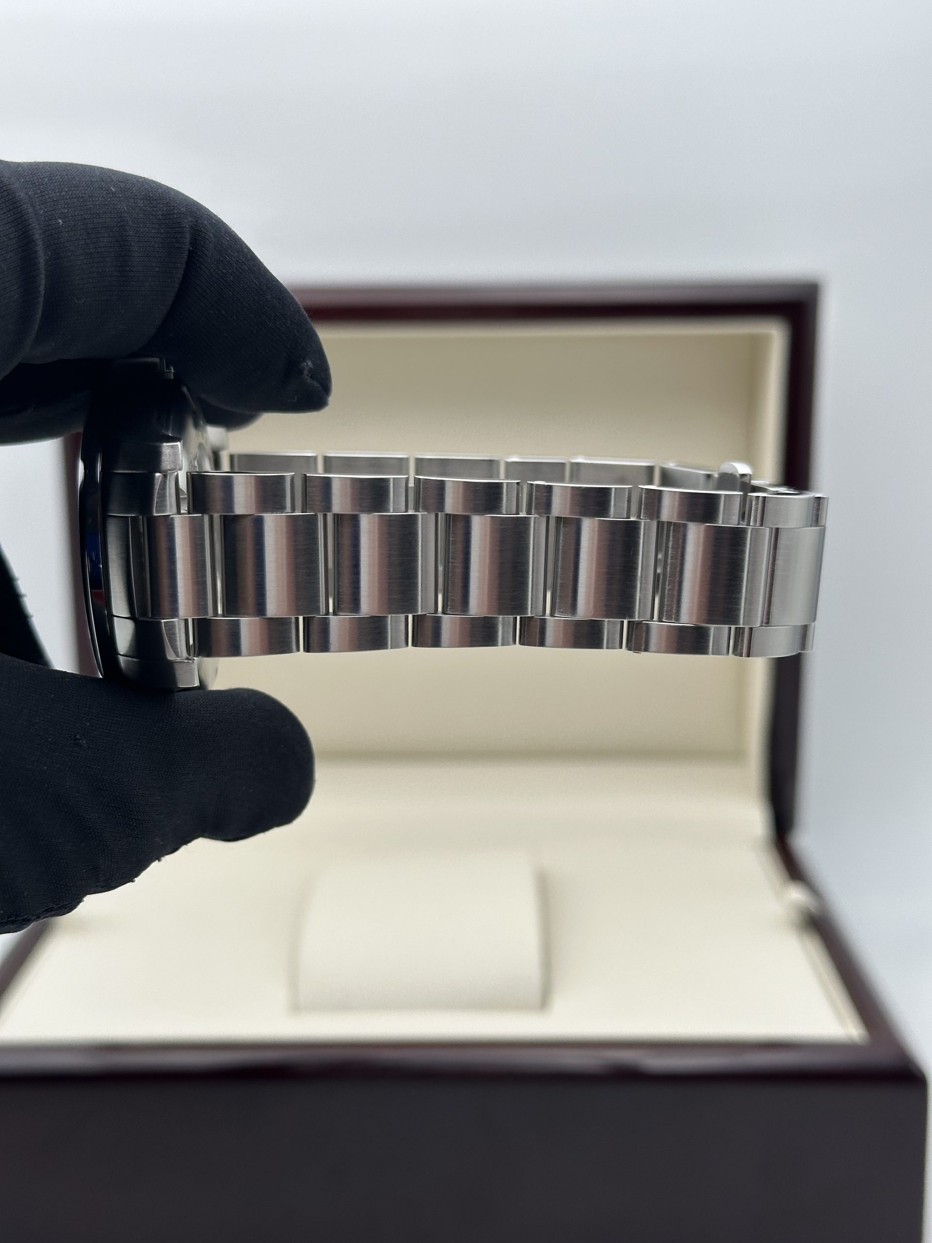 Longines Conquest V.h.p. L37164566 Full Set Perfect Condition 2019 - immagine 13