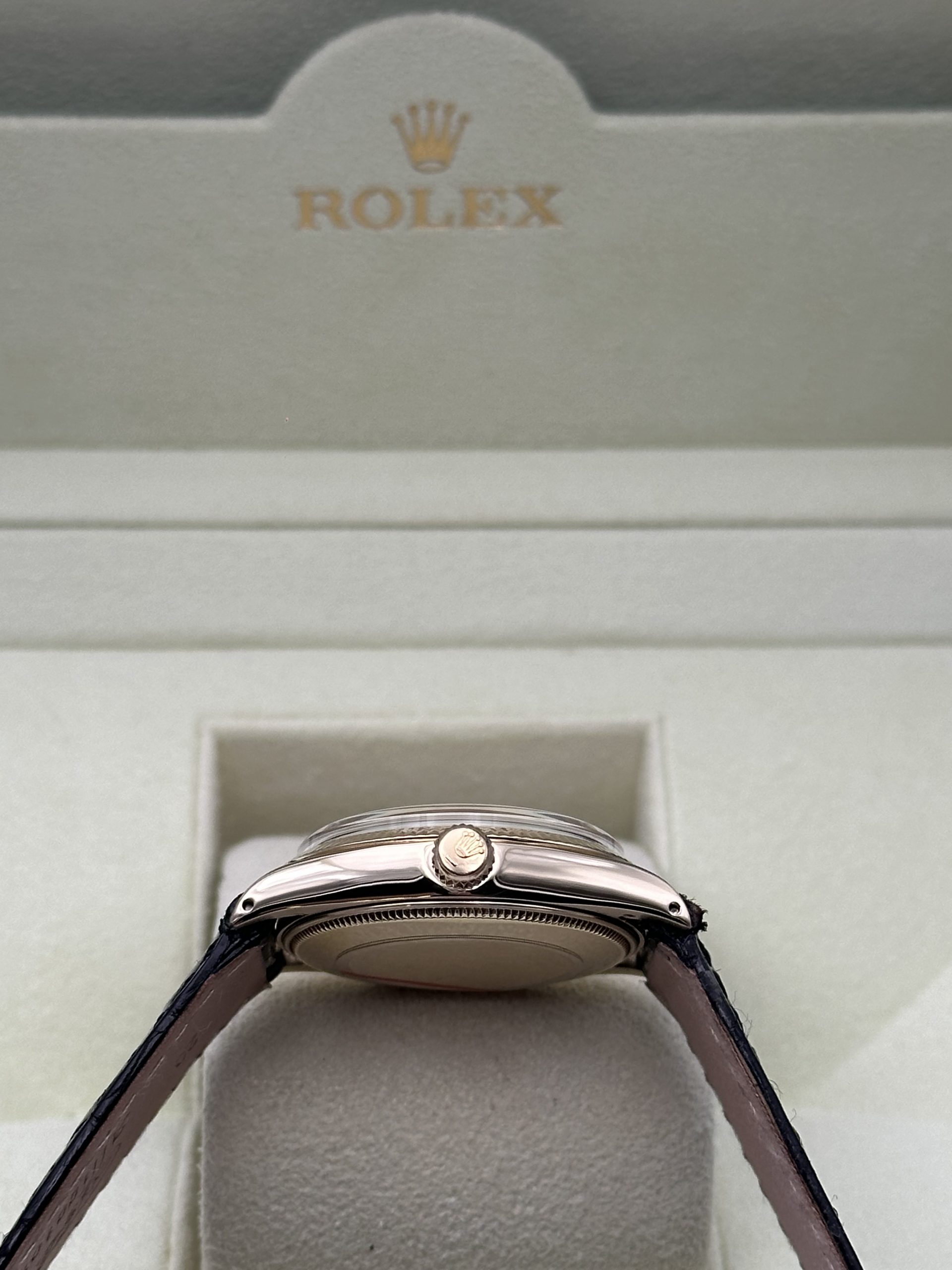 Rolex Oyster Perpetual 34 Yellow Gold 14K RARE Perfect Condition Like New Champagne Dial 1974 - immagine 11